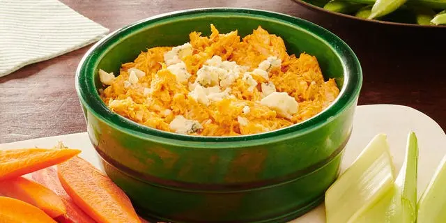 30 Easy Tailgate Foods That You Don’t Have to Cook on Game Day