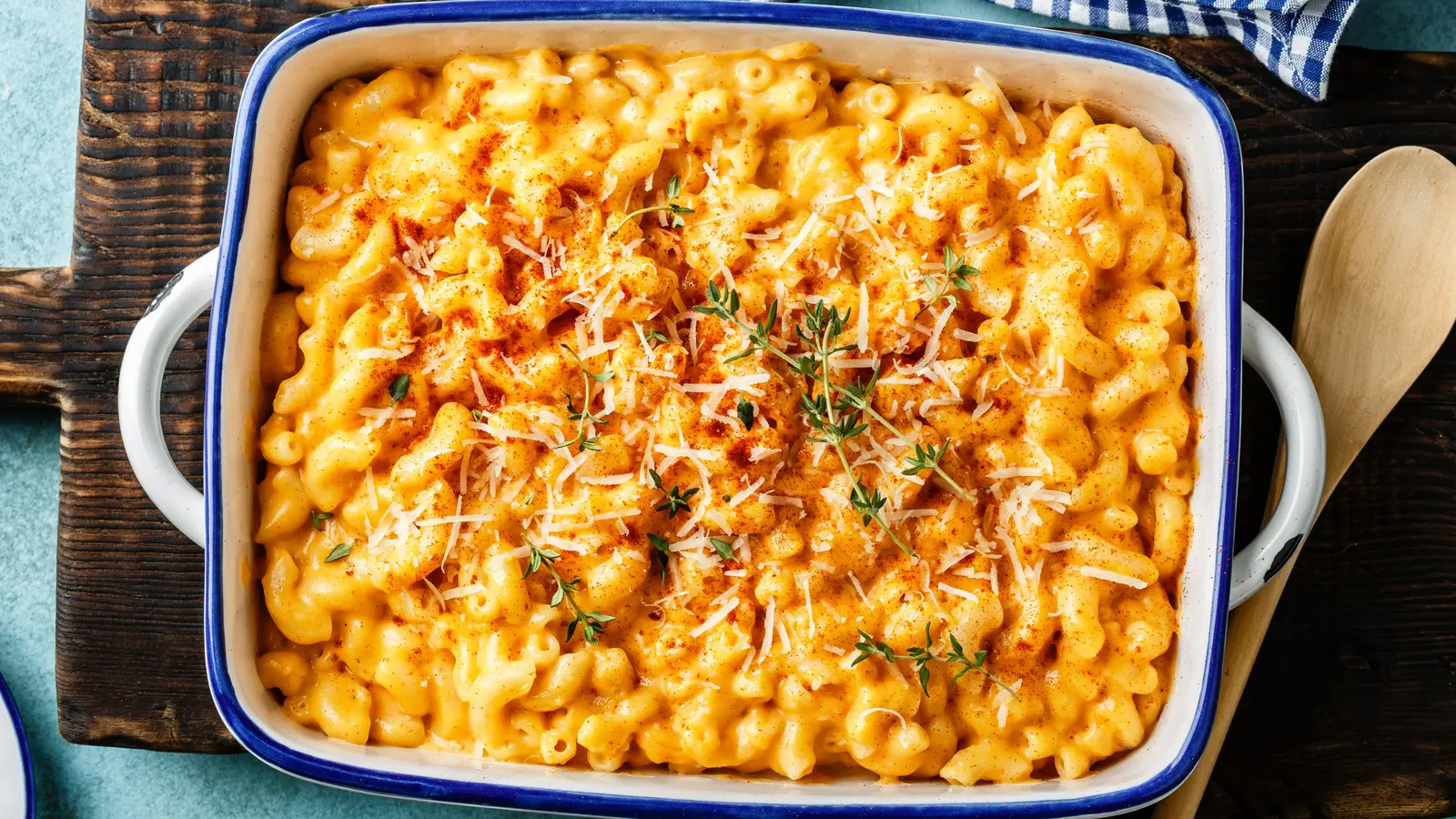 The $5 Seafood You Should Be Stirring Into Mac And Cheese For Unforgettable Flavor And Texture