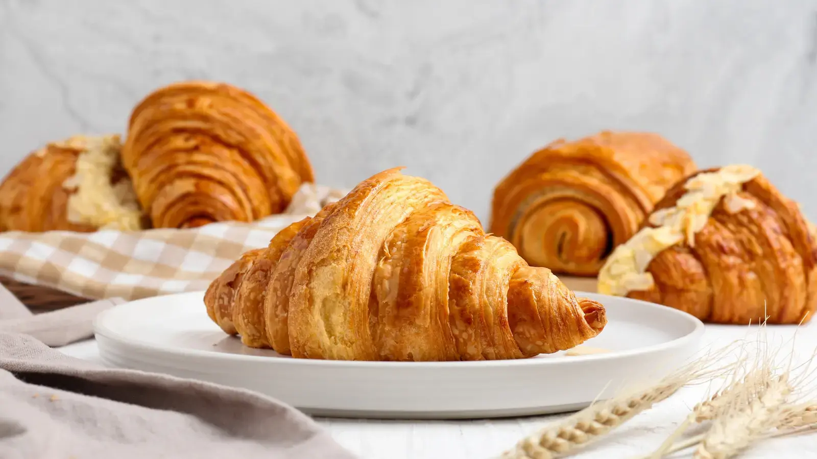 A New Way to Bake Pillsbury Crescent Dough Without Unrolling It