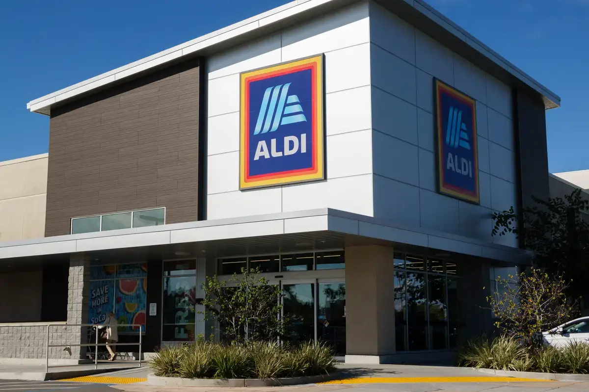 Aldi Frozen Pizzas Linked to Growing Salmonella Outbreak
