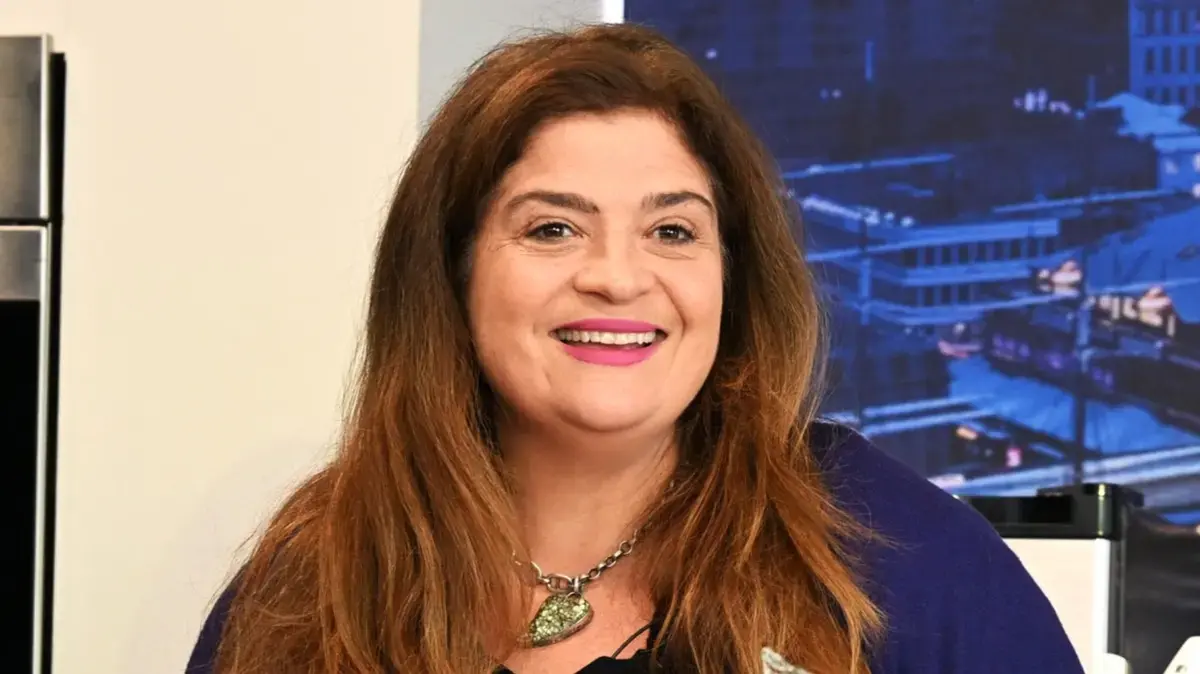 Alex Guarnaschelli Reveals Unique Ingredient for Perfect Summer Lemonade