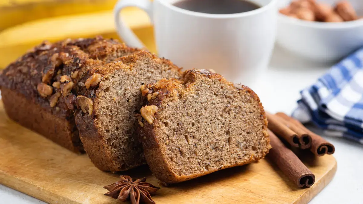 Banana Bread That Stays Intact