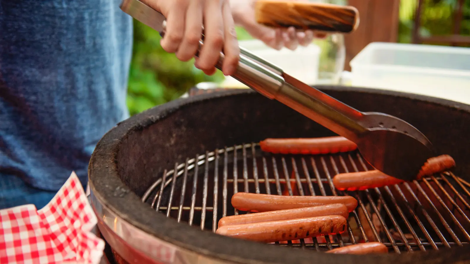 Brazilian Hot Dogs Revolutionize Classic Summer Staple