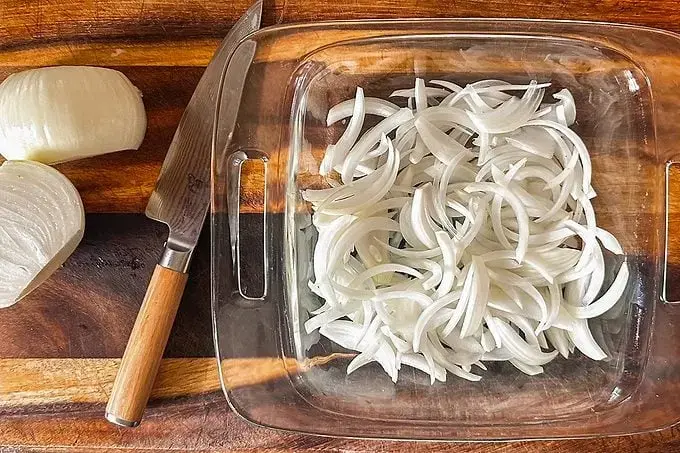Caramelizing Onions in Half the Time with a Microwave