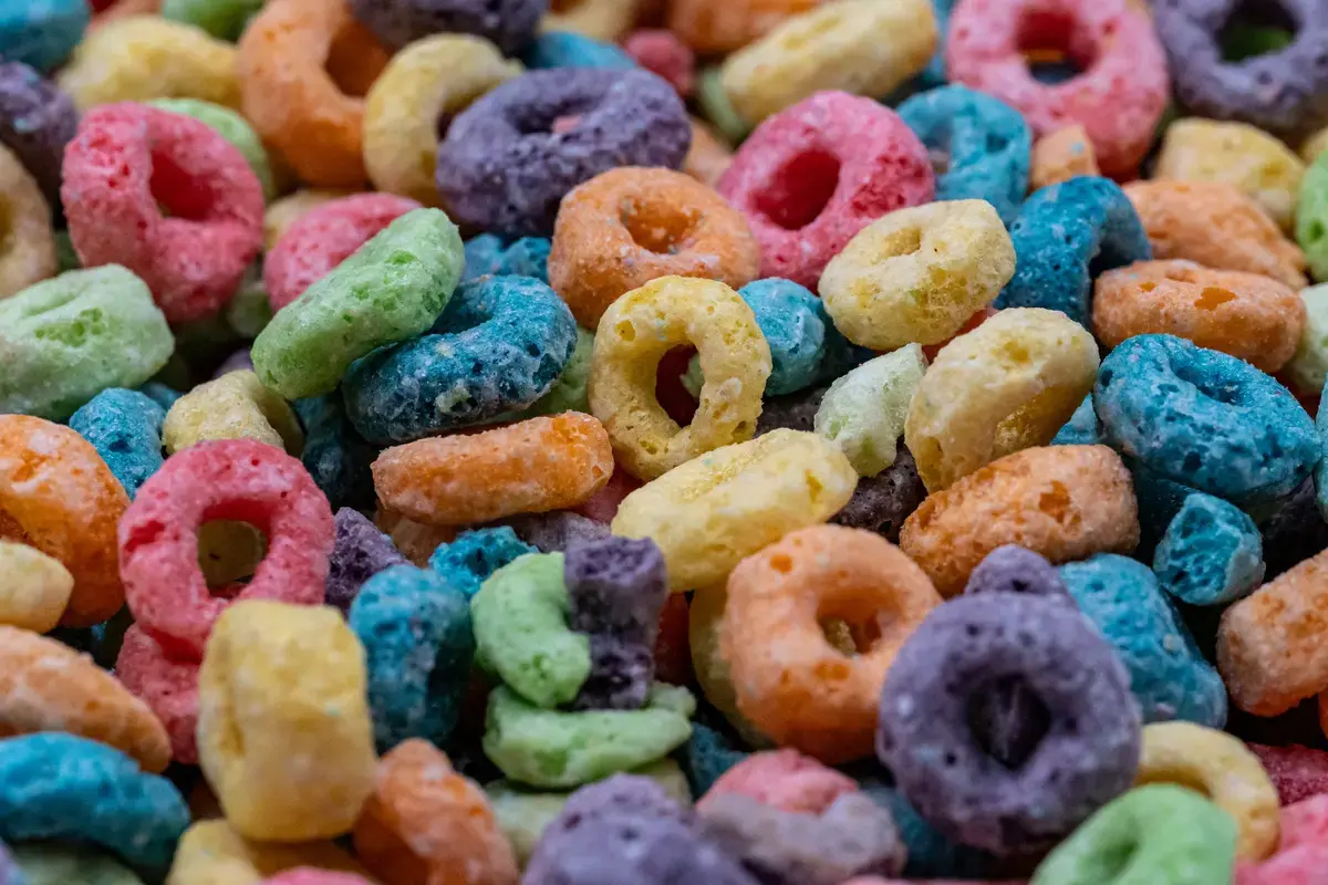 Cereal Giant Eliminates Artificial Dyes from Popular Brands