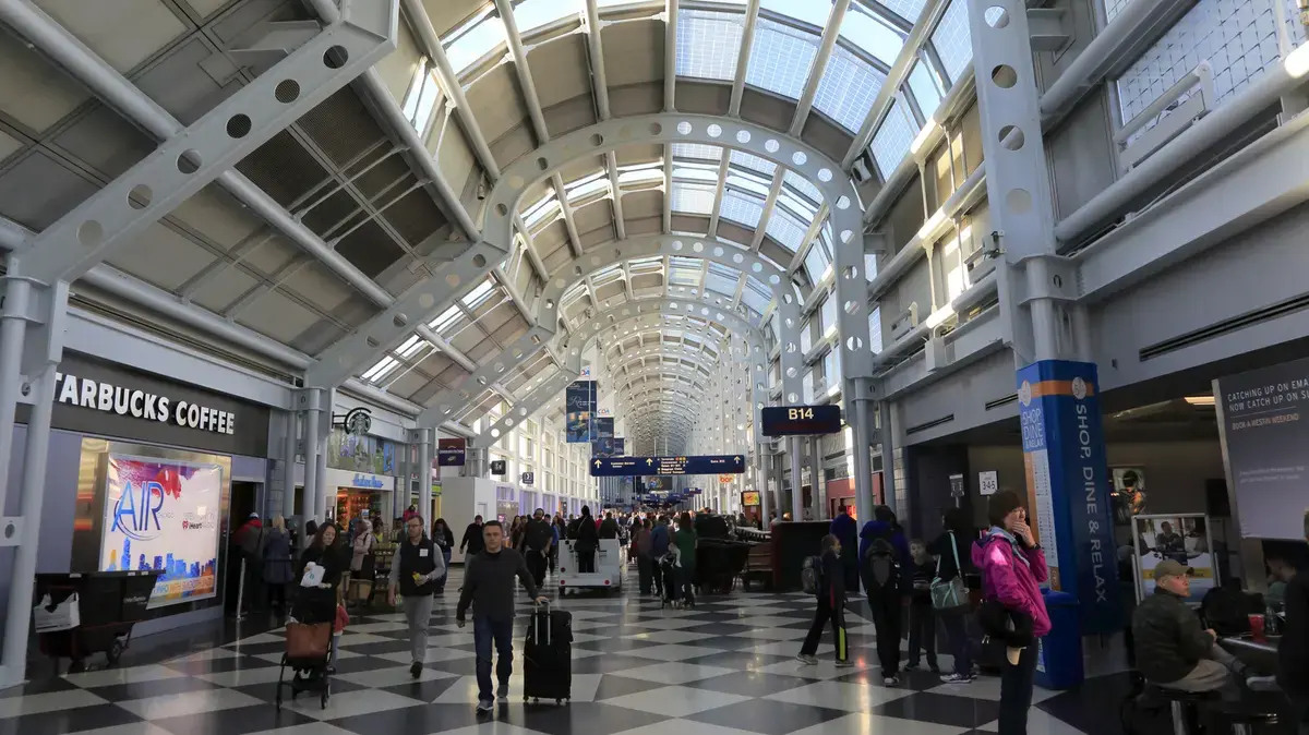 Chicago O'Hare: A Culinary Layover Destination