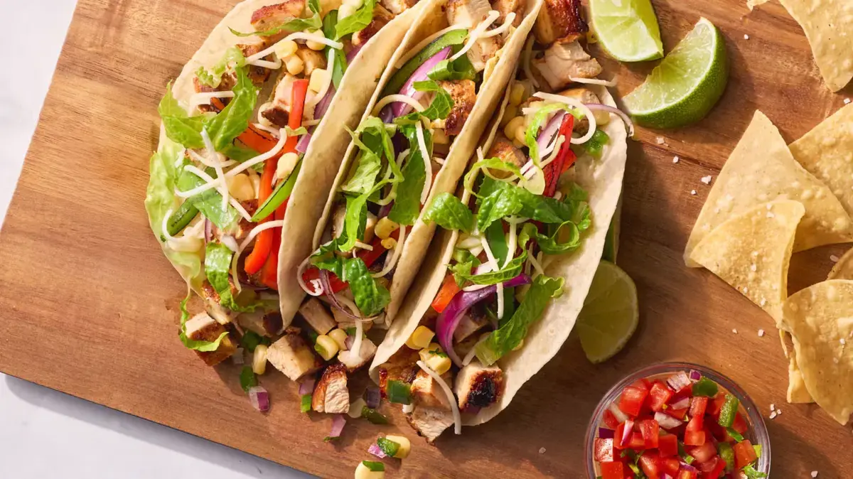 Chipotle Tests $2.50 Taco Offer for Mid-Day Customers