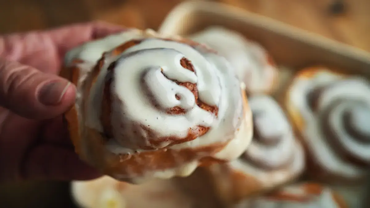 Cinnamon Rolls in a Muffin Tin