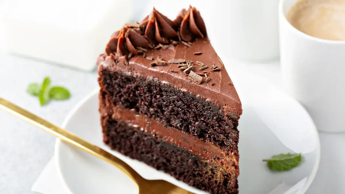 Costco's Chocolate Cake Wins Fans