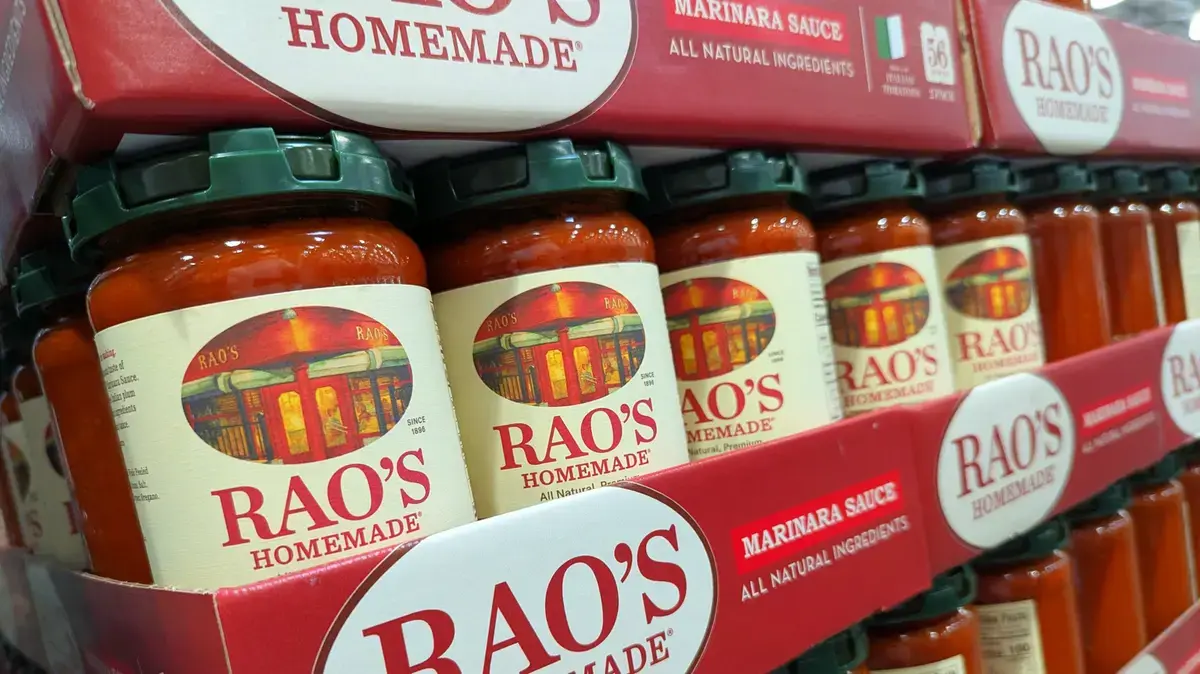 Costco’s Kirkland Pasta Sauce Mirrors Rao’s Flavor, Saves Shoppers About $2