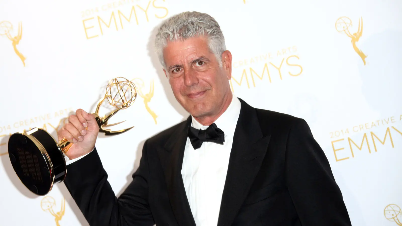 How to Turn a Glass of Apples into an Elegant Dessert Inspired by Anthony Bourdain