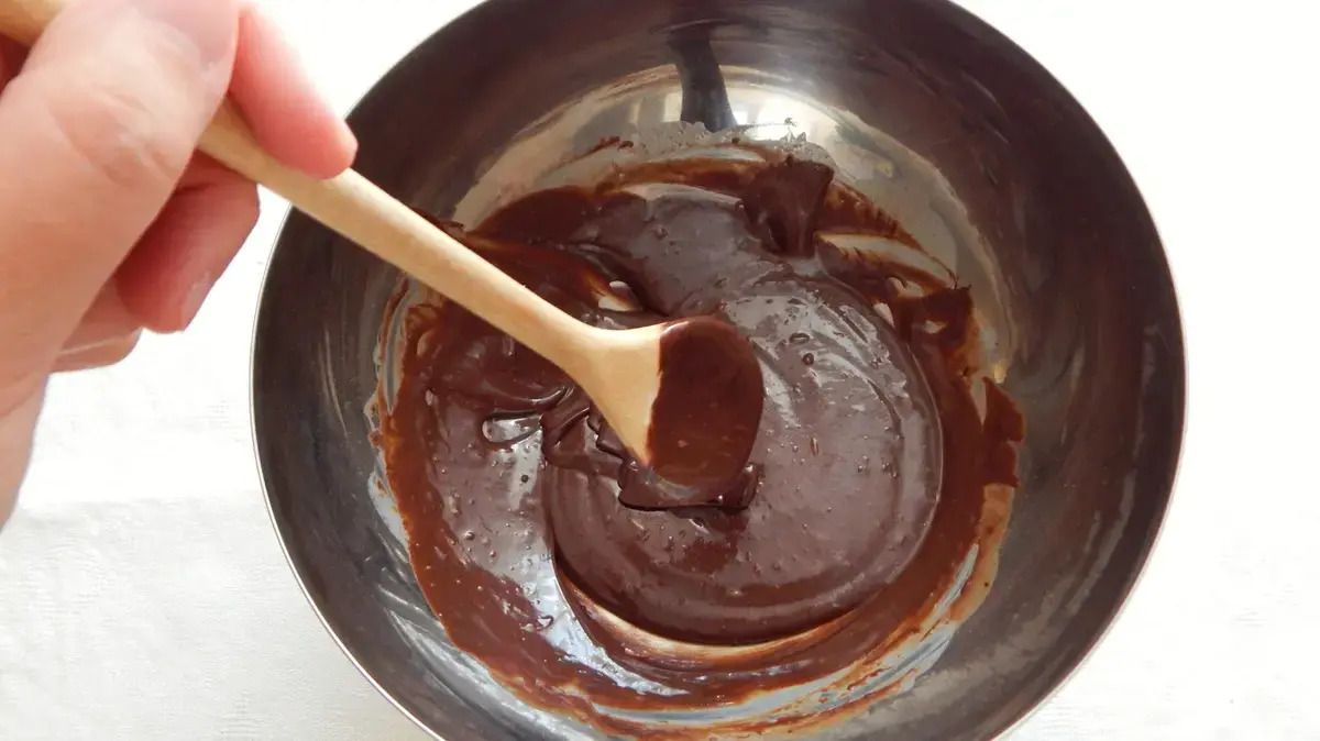 Easy Homemade Dessert Sauce with a Chocolate Bar and Simple Ingredients