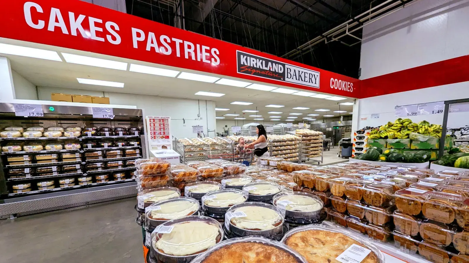 Fall Treats Return to Costco