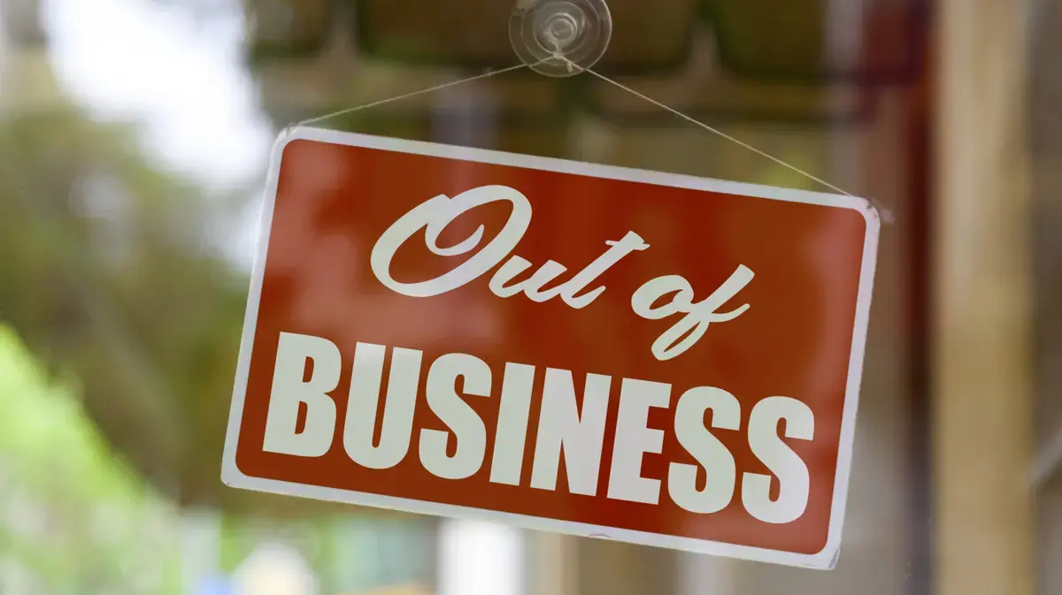 Fast Food Chain Faces Public Indifference, Many Would Not Mourn Its Closure