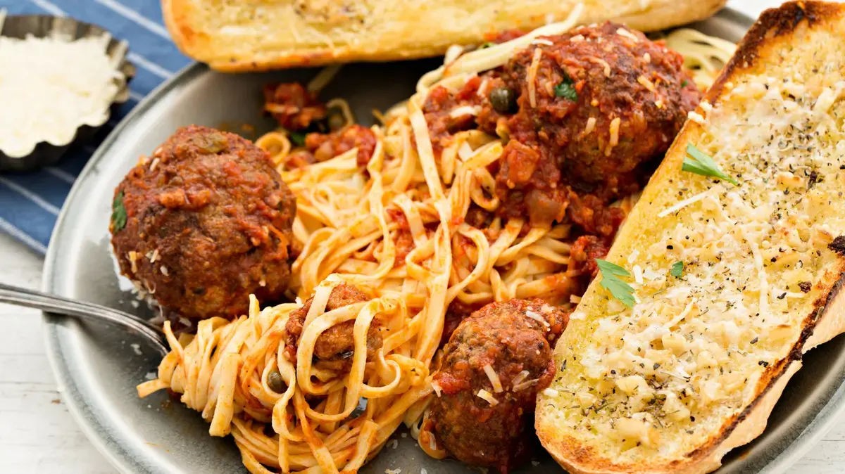 Garlic Bread Gets a Main Course Makeover