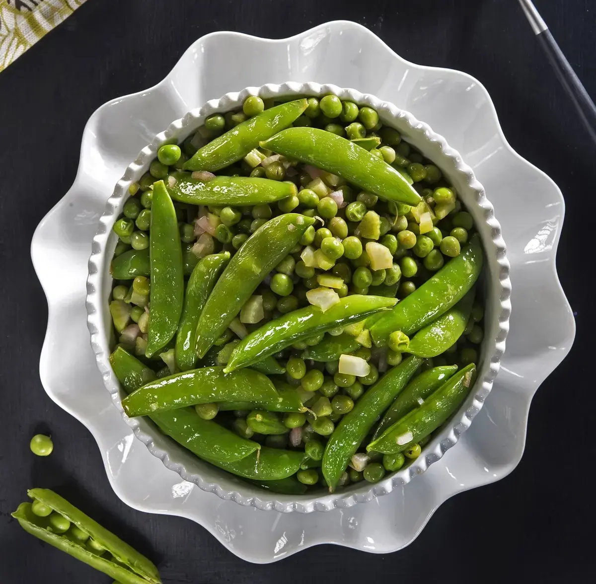 Mastering Sugar Snap Peas: Simple Techniques for Perfect Crunch