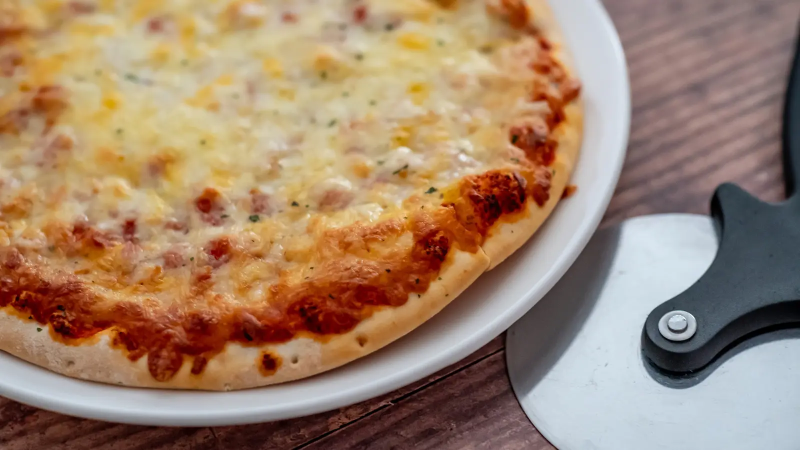 Shoppers Favor This Frozen Pizza Packing 30+ Grams Of Protein