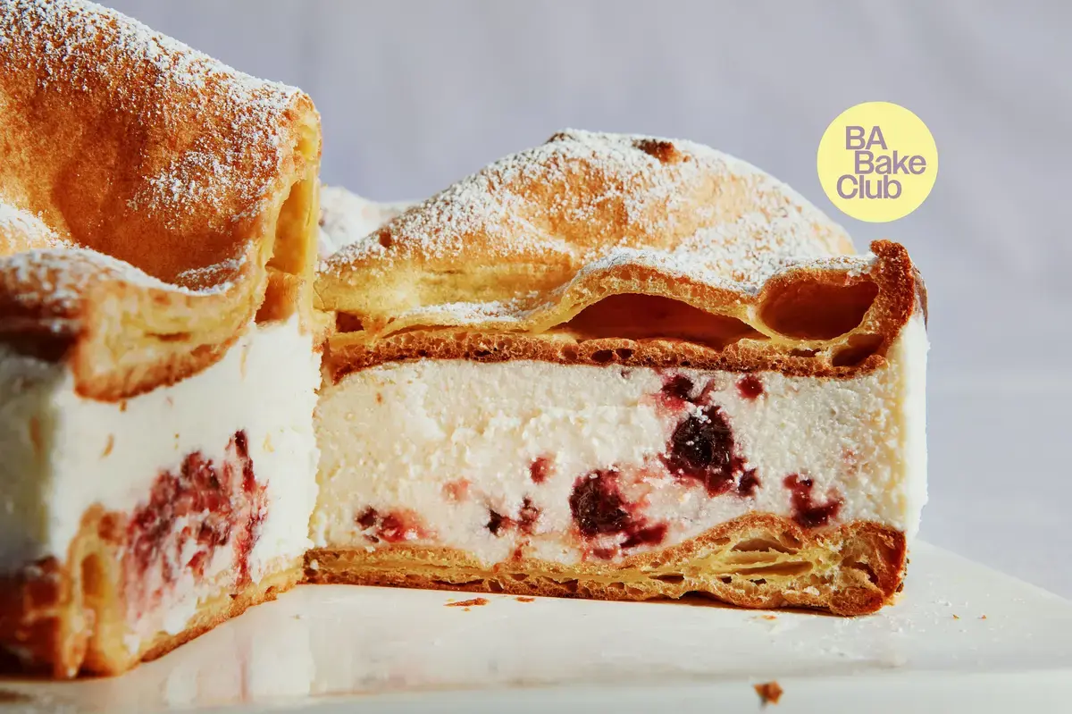 Polish Karpatka plum cake