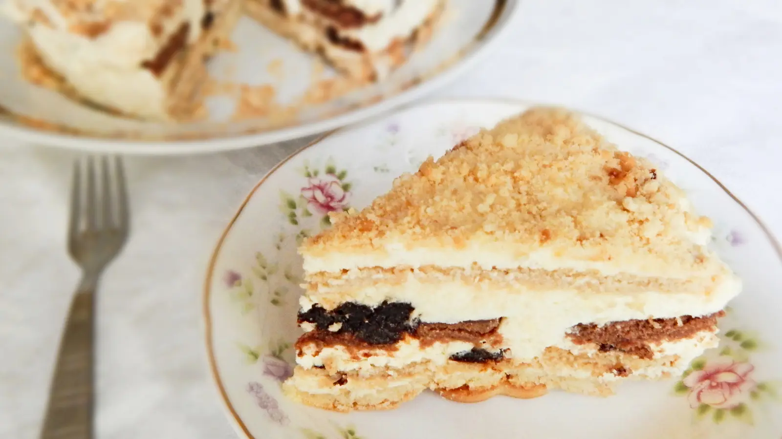 No-Bake Icebox Cake Delivers Superior Flavor After Overnight Chill
