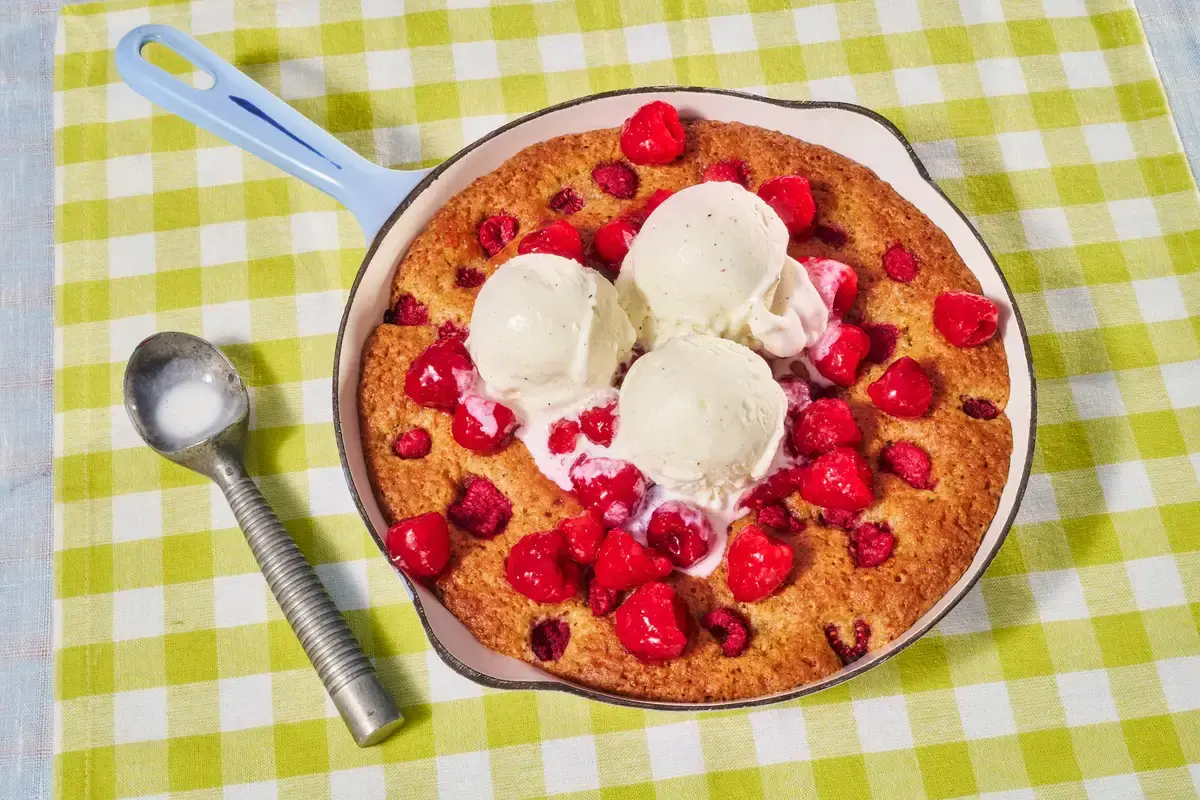 Raspberry‑Brown Butter Skillet Cake Debuts Without a Bowl
