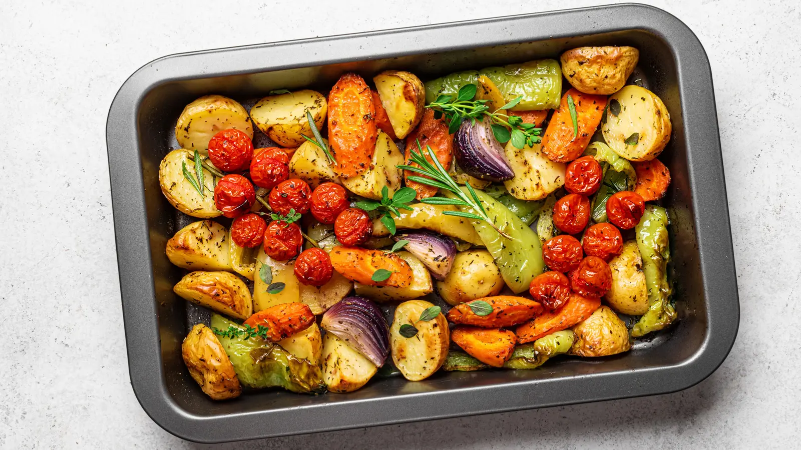 The Pantry Staple That Adds Mega Crunch To Roasted Vegetables
