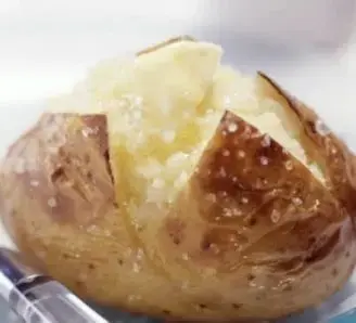 Slow Cooker Jacket Potatoes: A Simple Recipe for Comfort Food