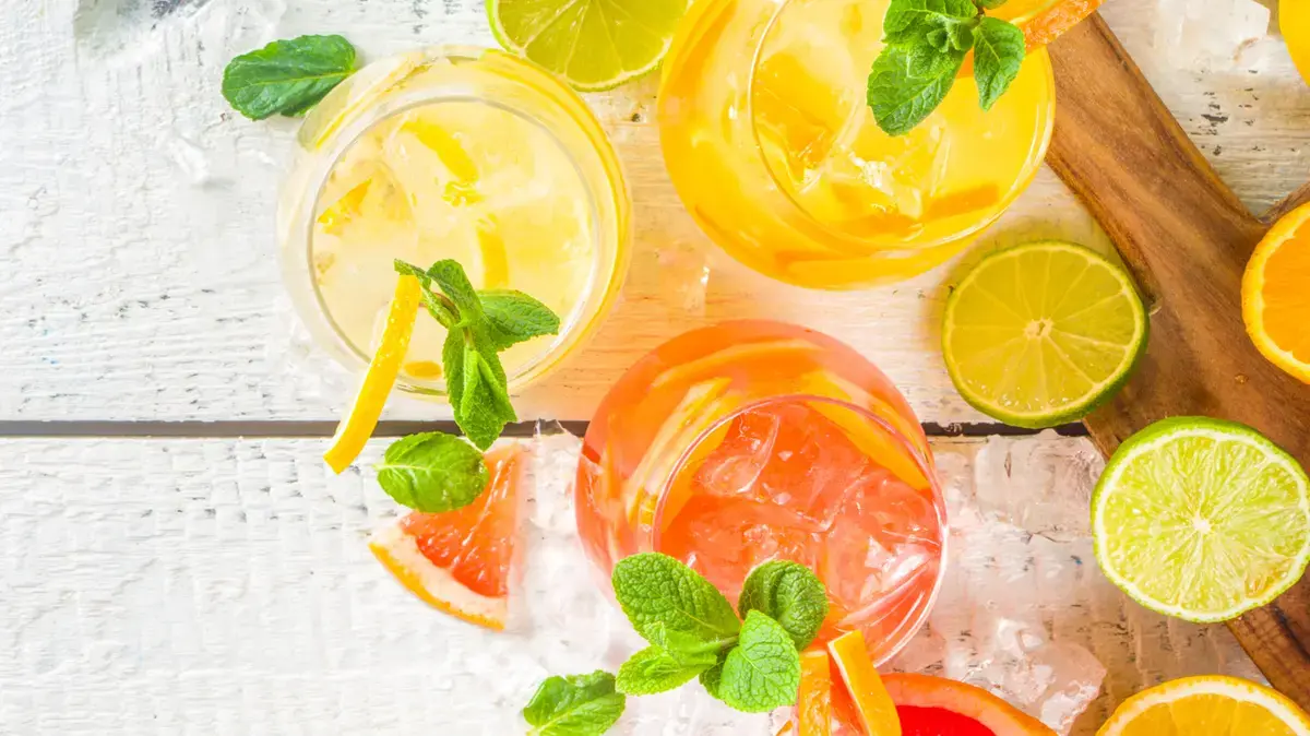 Smoky Mezcal Cocktails to Sizzle This Summer