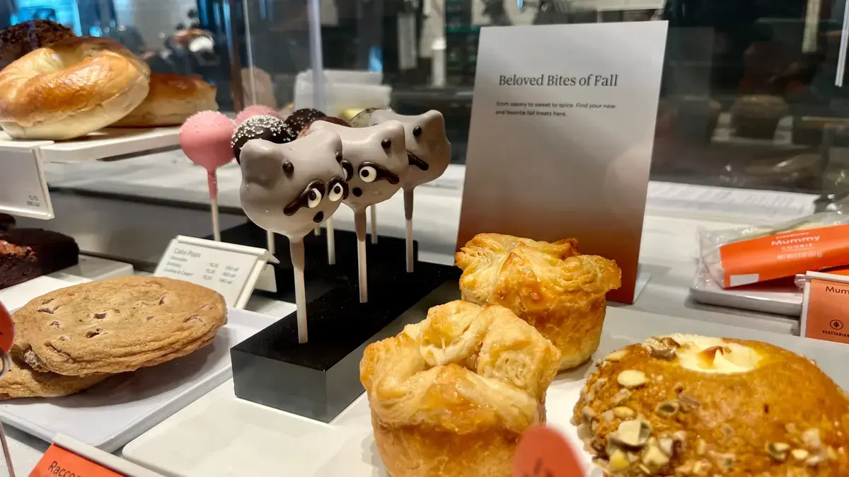 Starbucks’ Iconic Cake Pops Actually Come From a Third‑Party Bakery