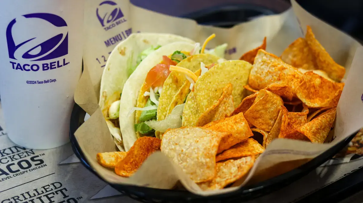Taco Bell's Cheapest Item Sparks Customer Warning