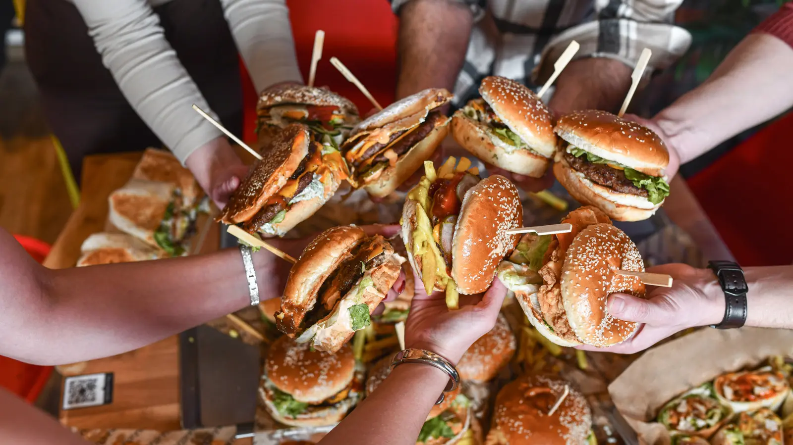 The Southern Burger Chain That Made an Unlikely Comeback Despite Hundreds of Closures