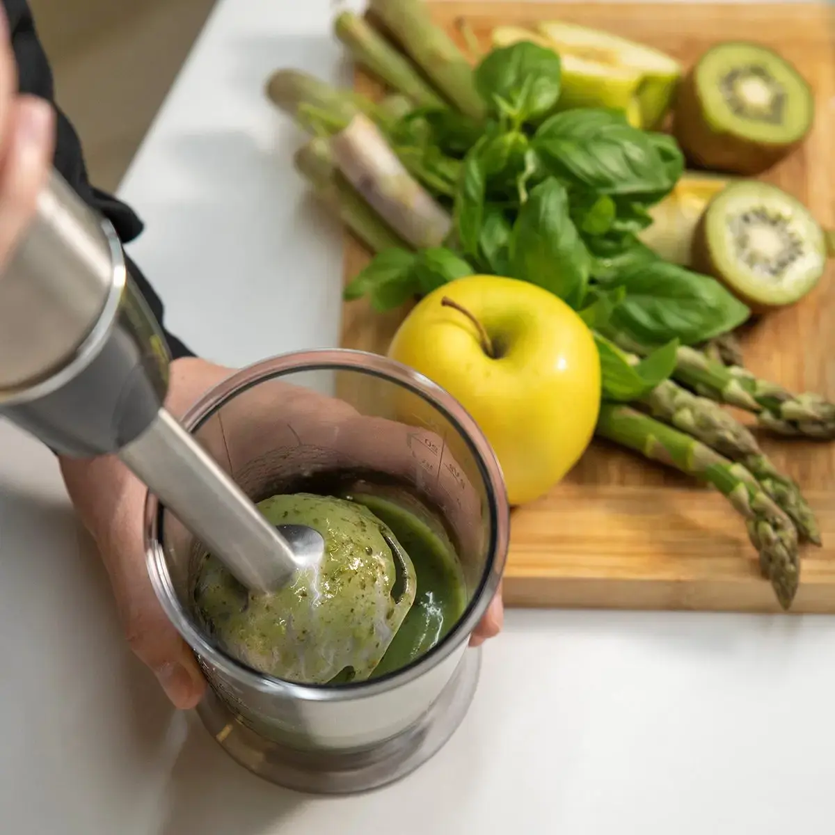 The Top Hand Blenders for Your Kitchen Needs