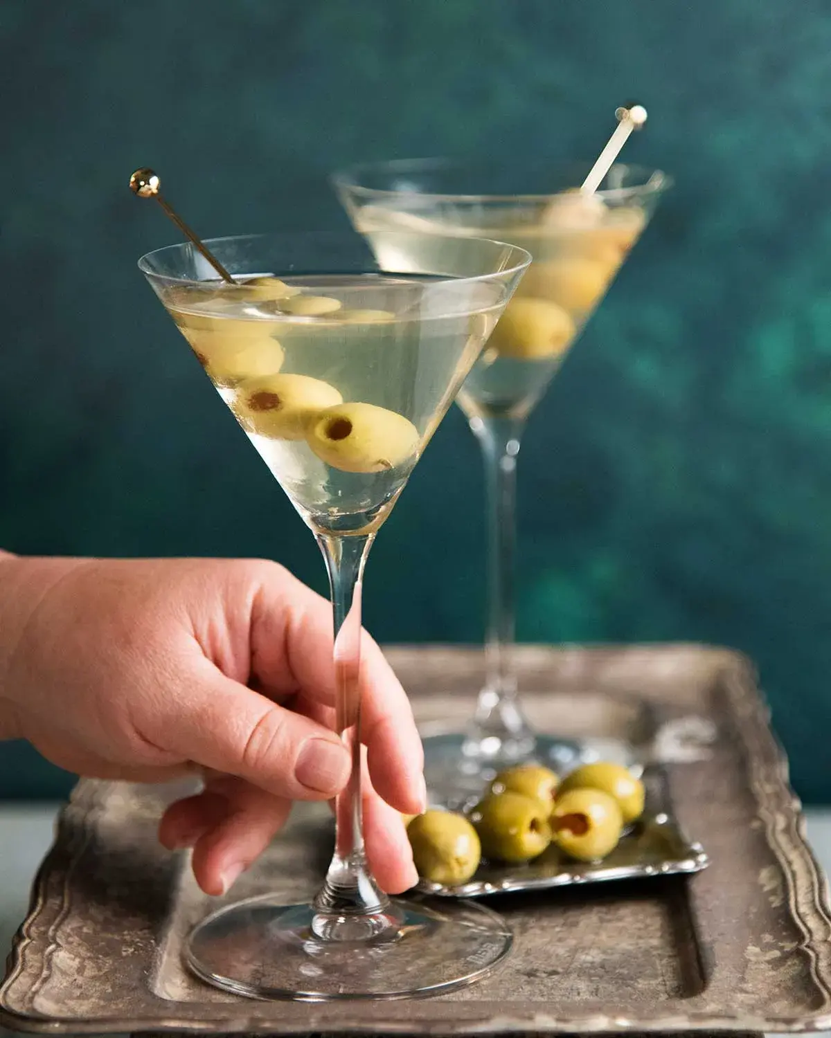 The Dirty Martini: A Modern Twist on a Classic Cocktail