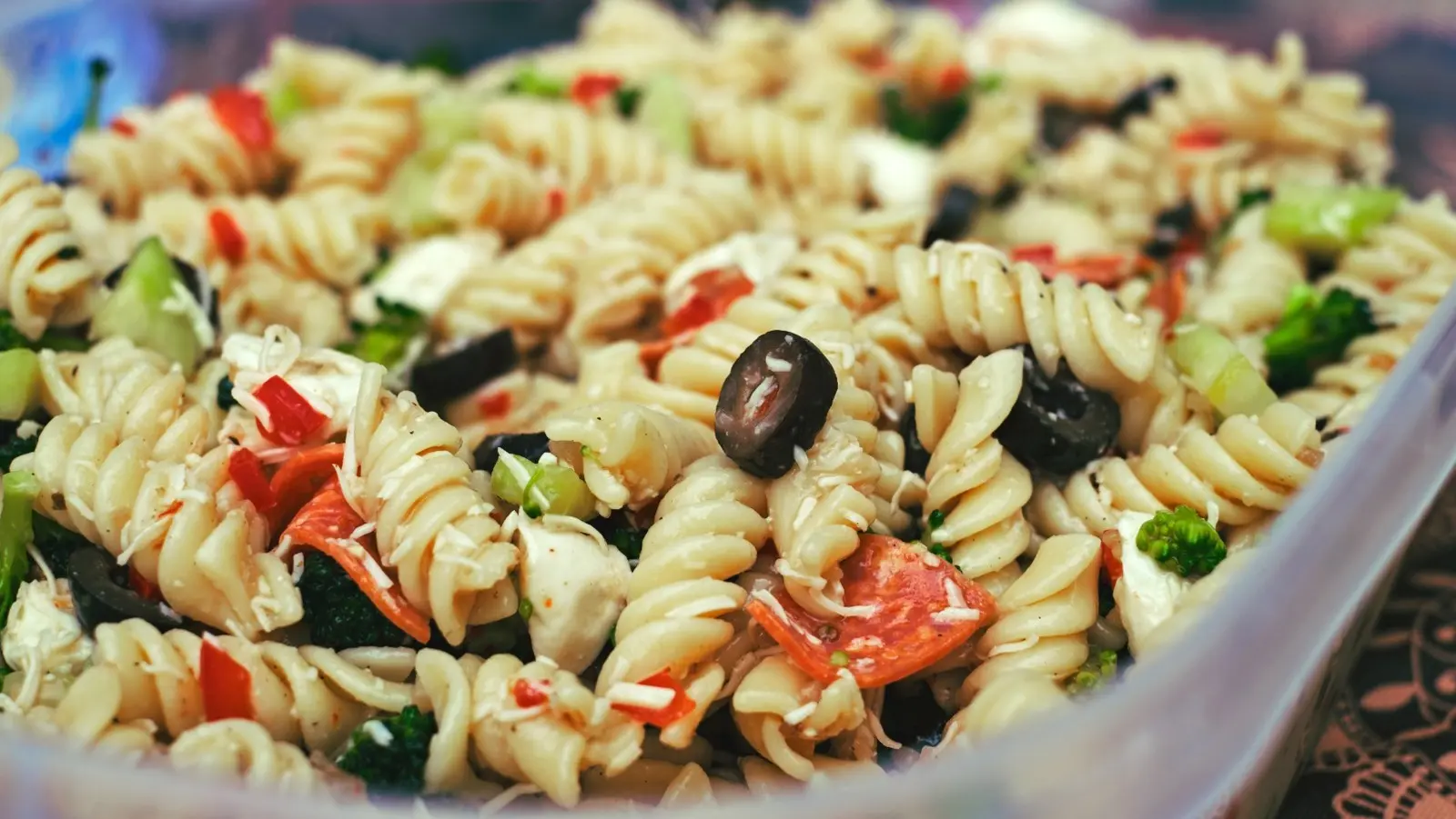 Pasta Salad Gets a Tangier Twist with a Tomato‑Rich Dressing