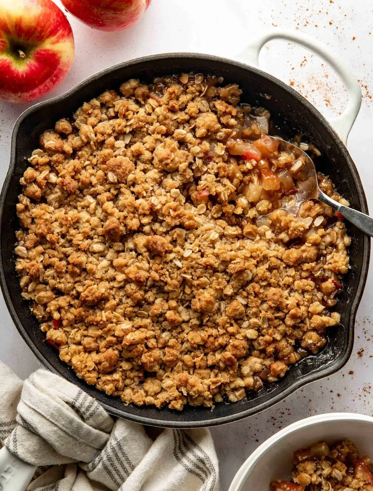 Apple Crisp Becomes Autumn’s Must‑Try Dessert