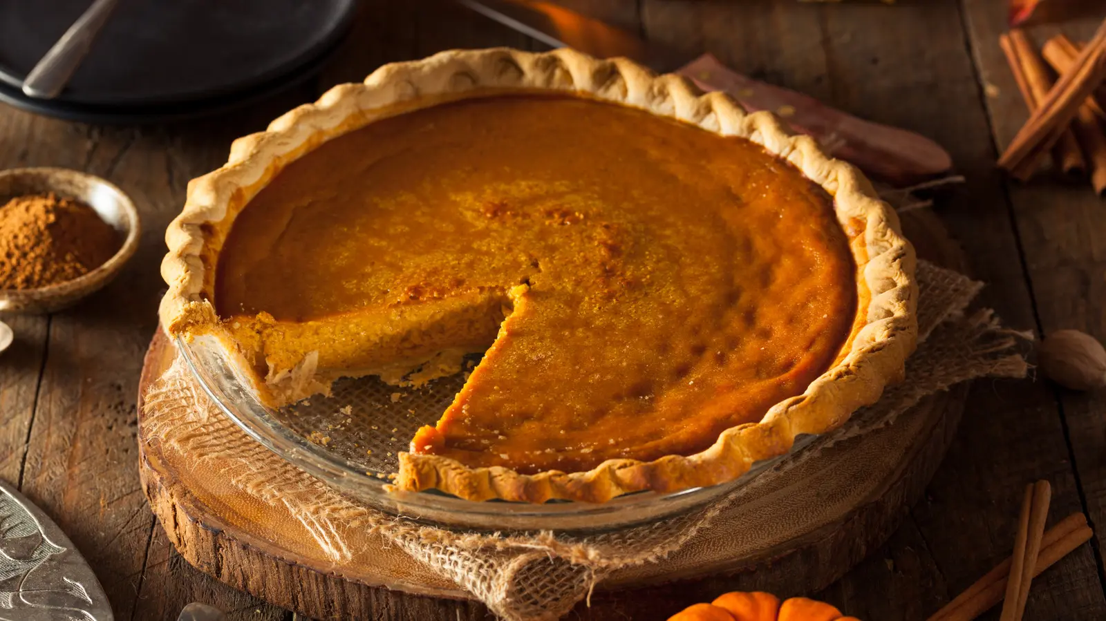 Your Pumpkin Pie Is Good But This Mexican-Inspired Twist Makes It 10x Better