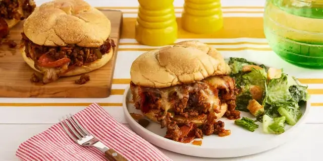 Cheesy Pizza Sloppy Joes Redefine Weeknight Dining
