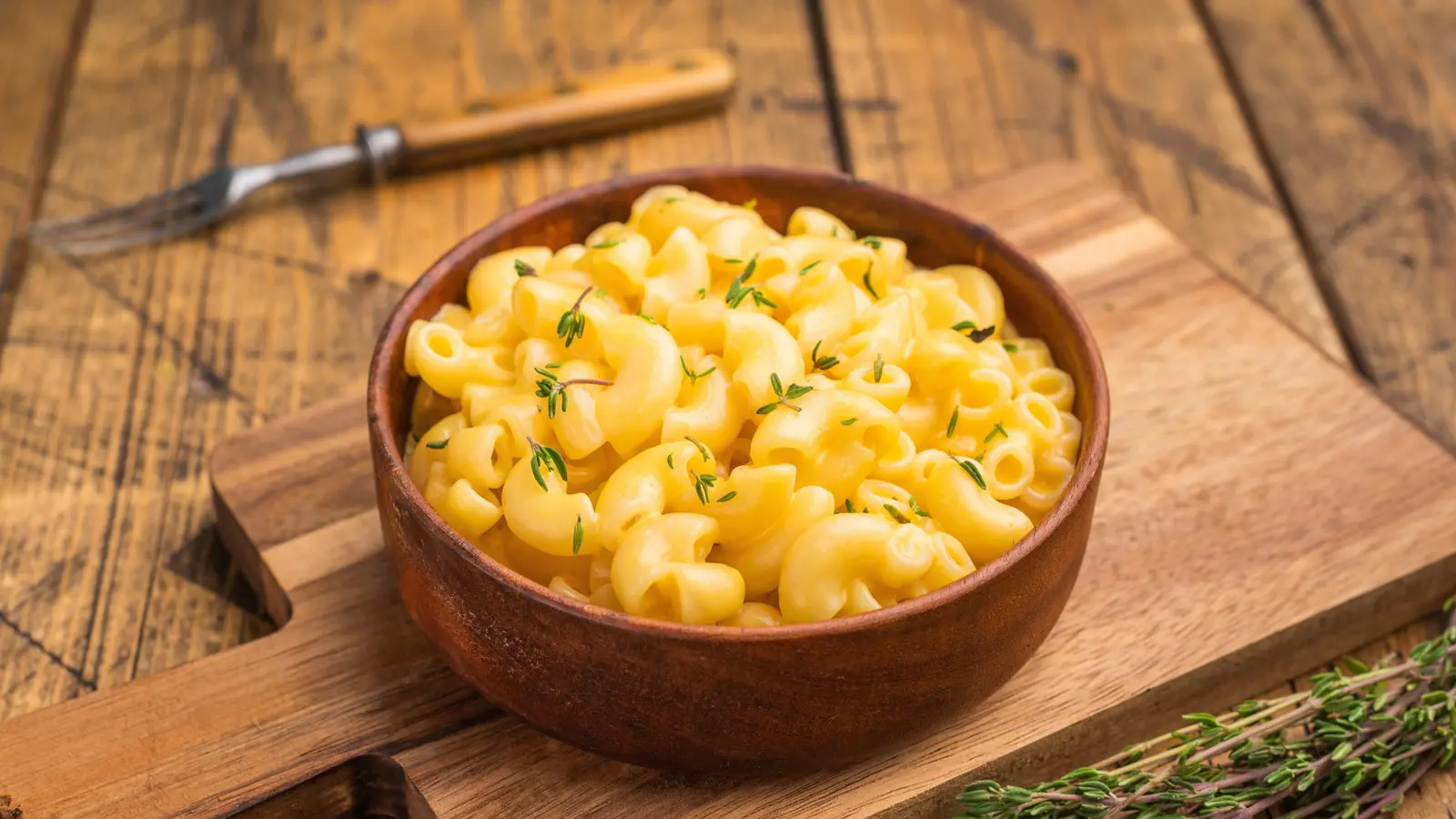 The Japanese Condiment That Transforms Boxed Mac And Cheese From Boring To Bold