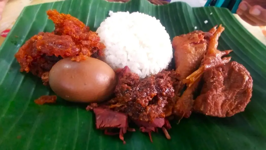 Doro Wat Redefines Weeknight Cooking With Slow-Simmered Flavor