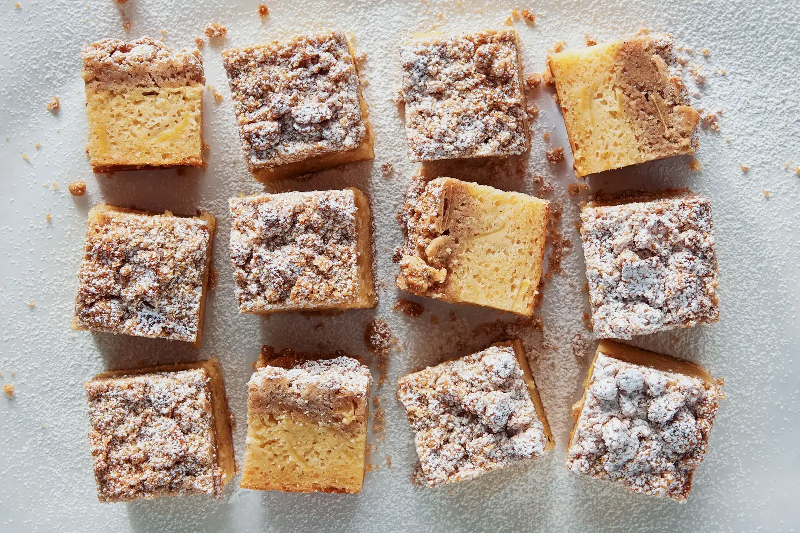 Dutch Apple Snacking Cake Delivers Autumn Comfort in a Single Slice