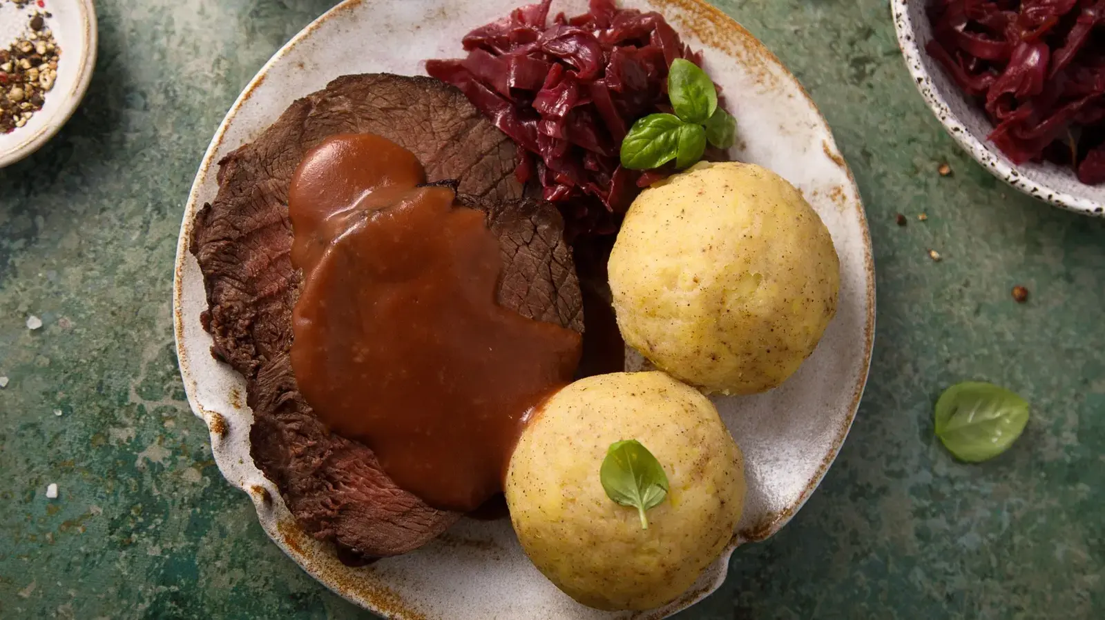 Elevate Your Sunday Pot Roast With A German-Inspired Seasoning Hack
