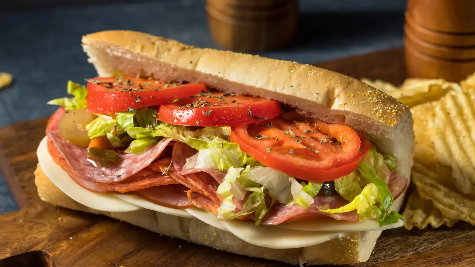 Elevating Your Italian Submarine Sandwich With Essential Seasonings