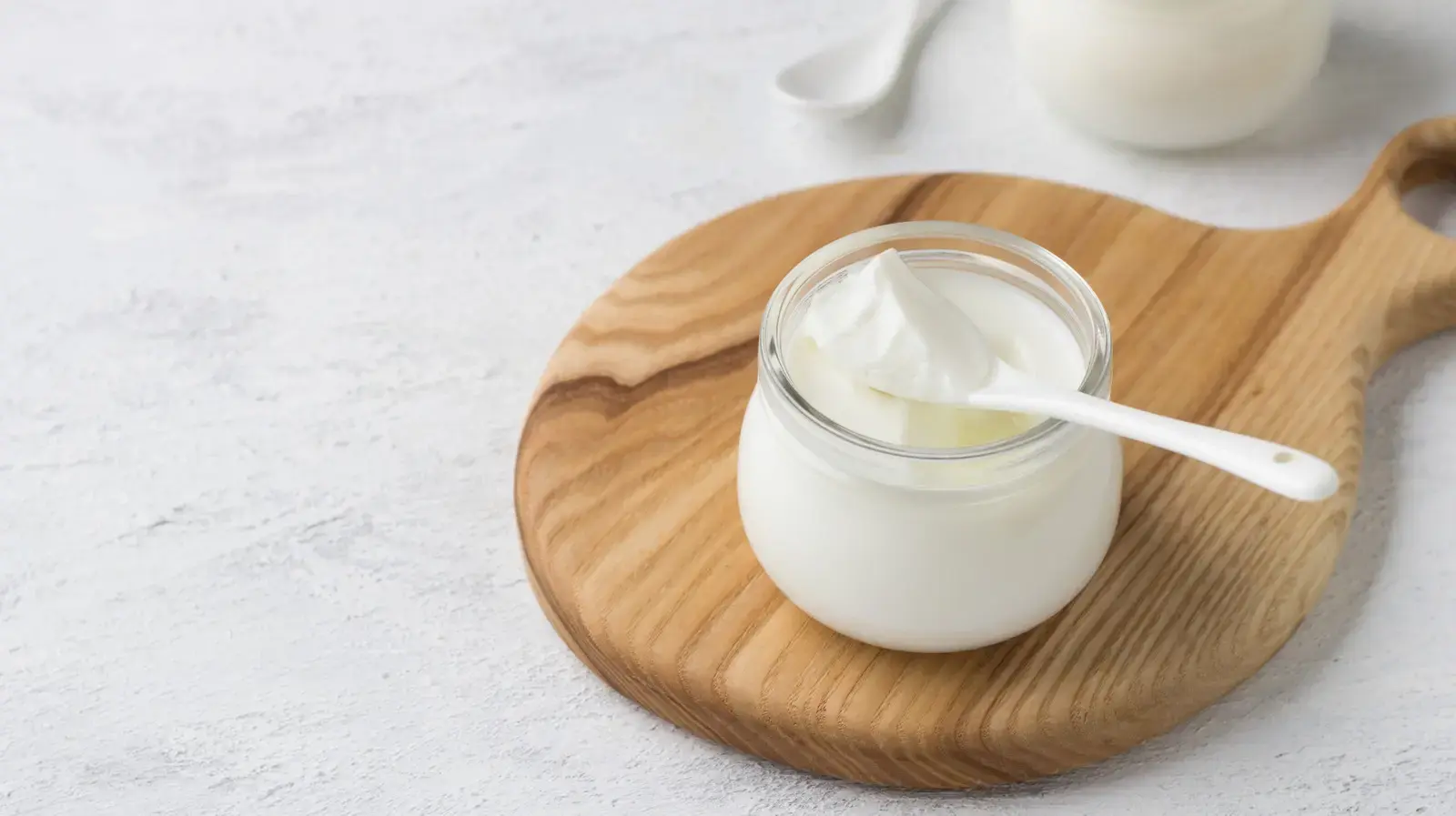 Greek Yogurt and Skyr Protein Showdown