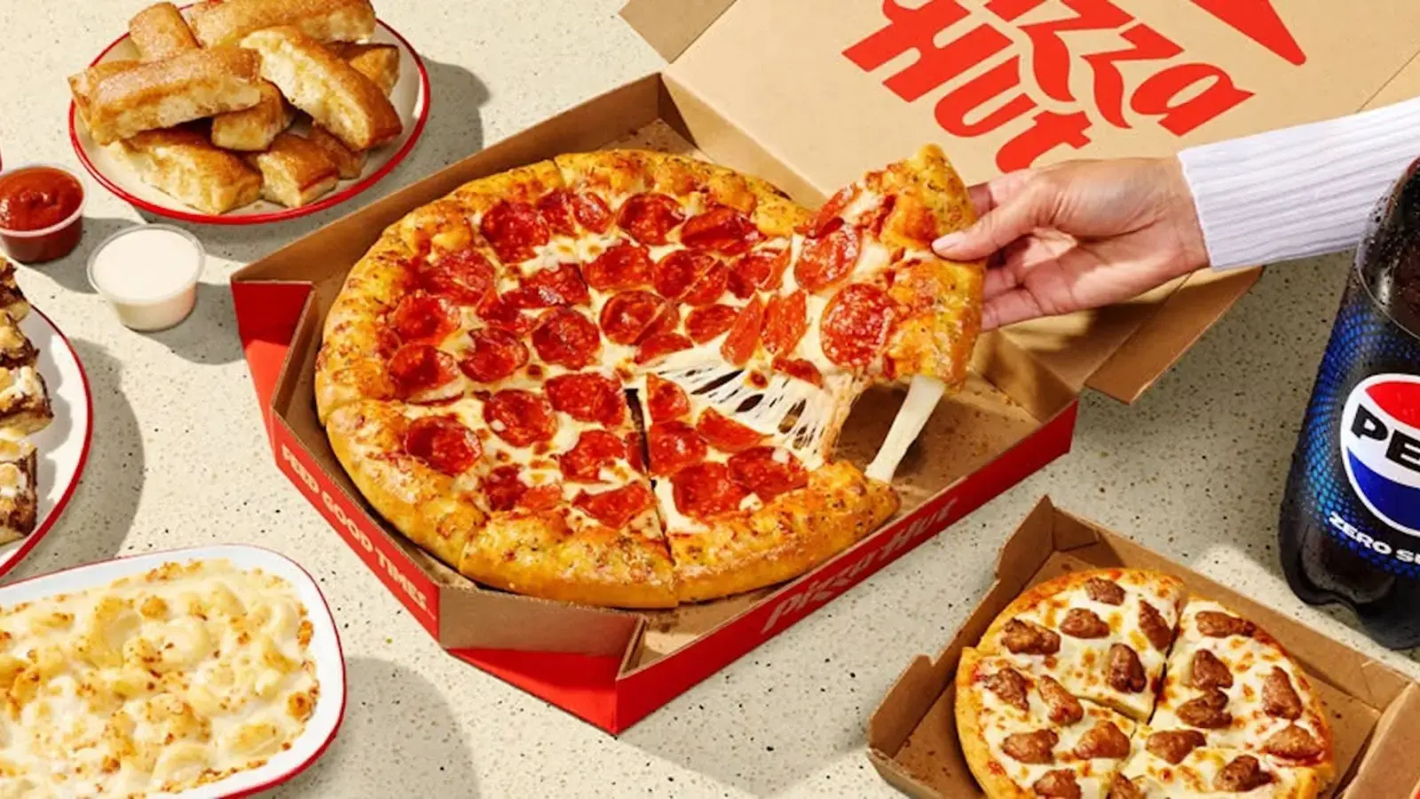 Ordering Irish Style Pizza Hut For Your Next Family Dinner