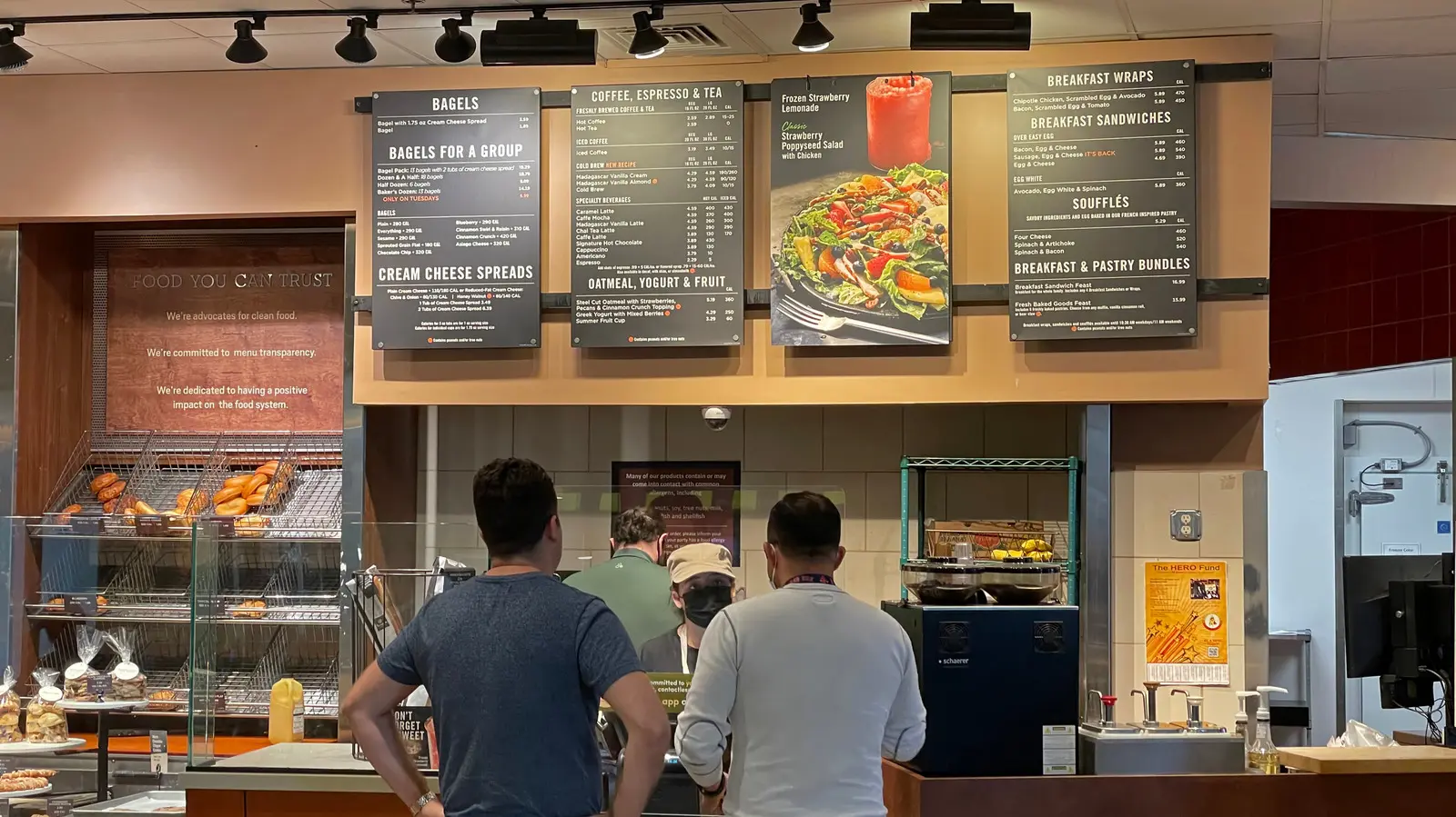 Panera Bread Faces Backlash Over Menu Changes and Food Quality