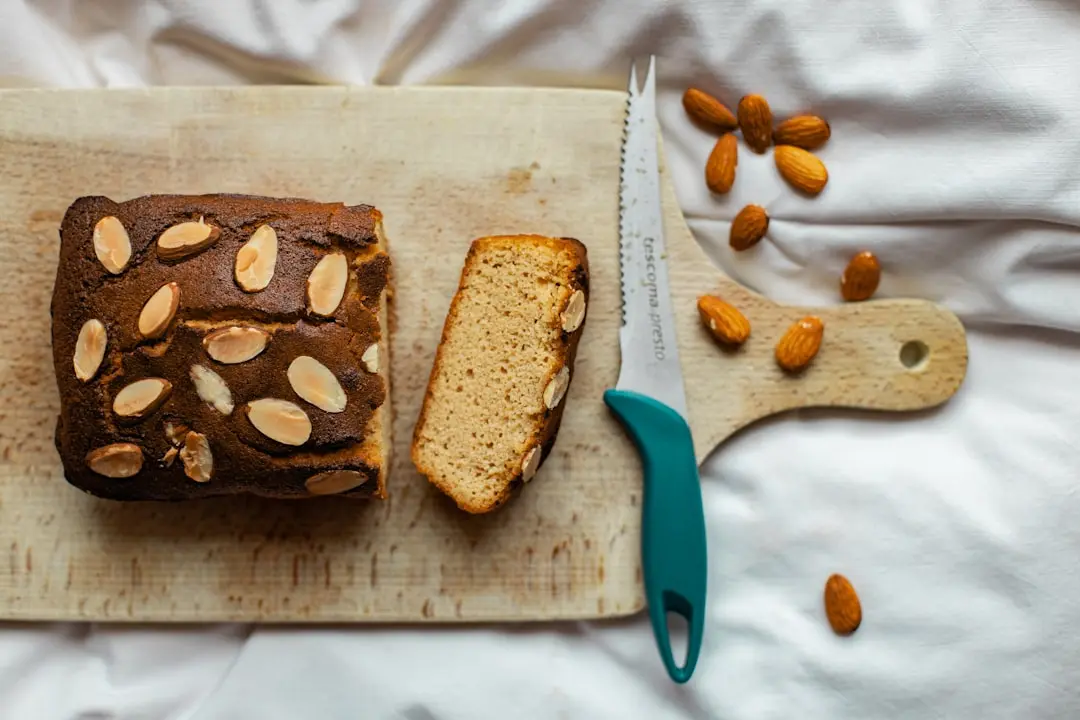 Honey‑Almond Snack Cake Takes the Spotlight in Gluten‑Free Baking