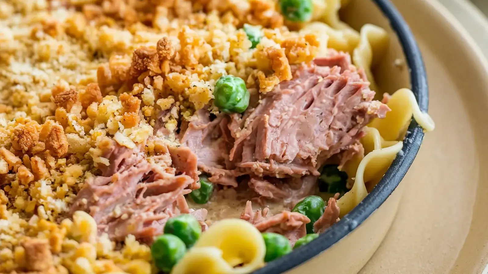 Quick Tuna Pasta Meal Delivers Protein in Minutes