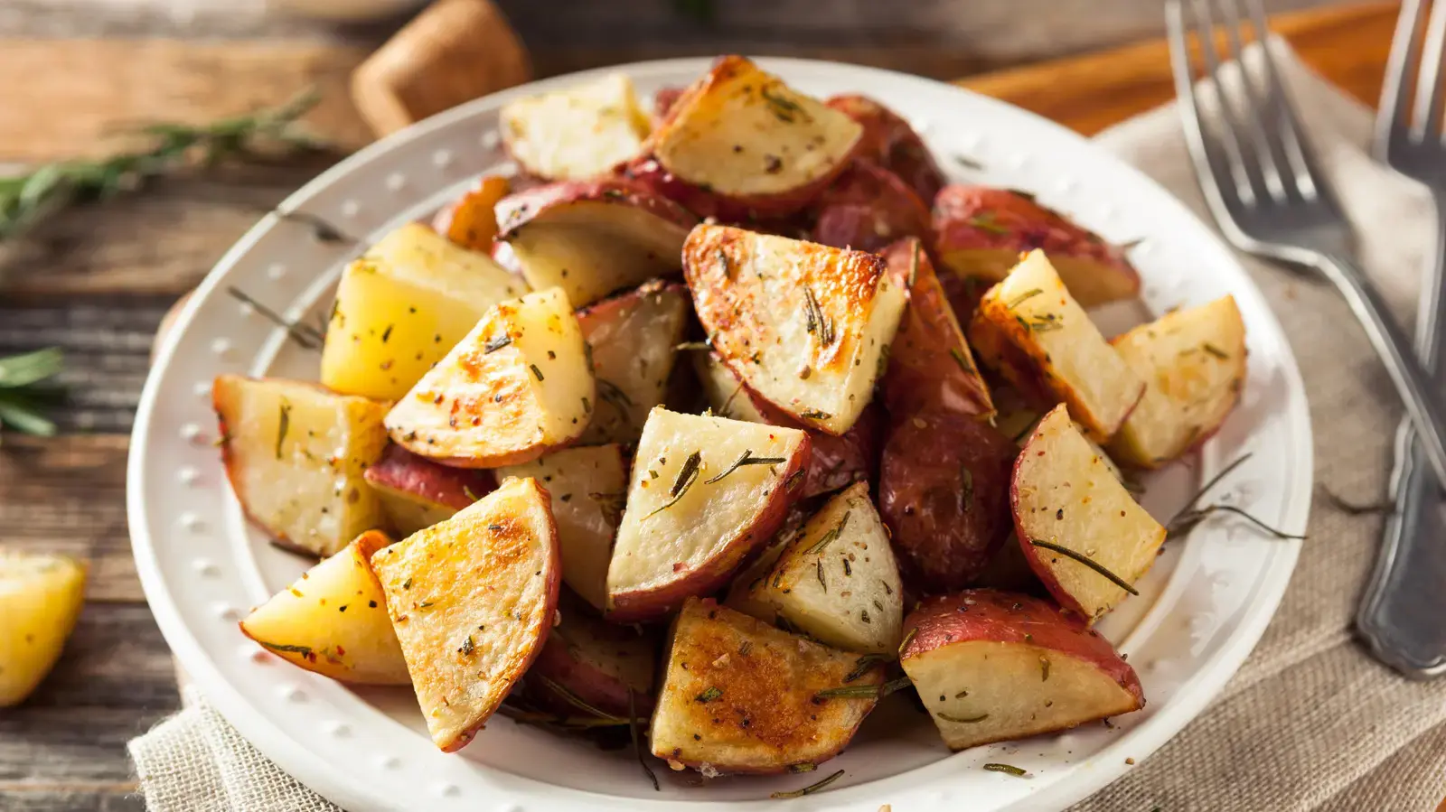 Roasted Potatoes Turned Spicy with a Canned Sauce
