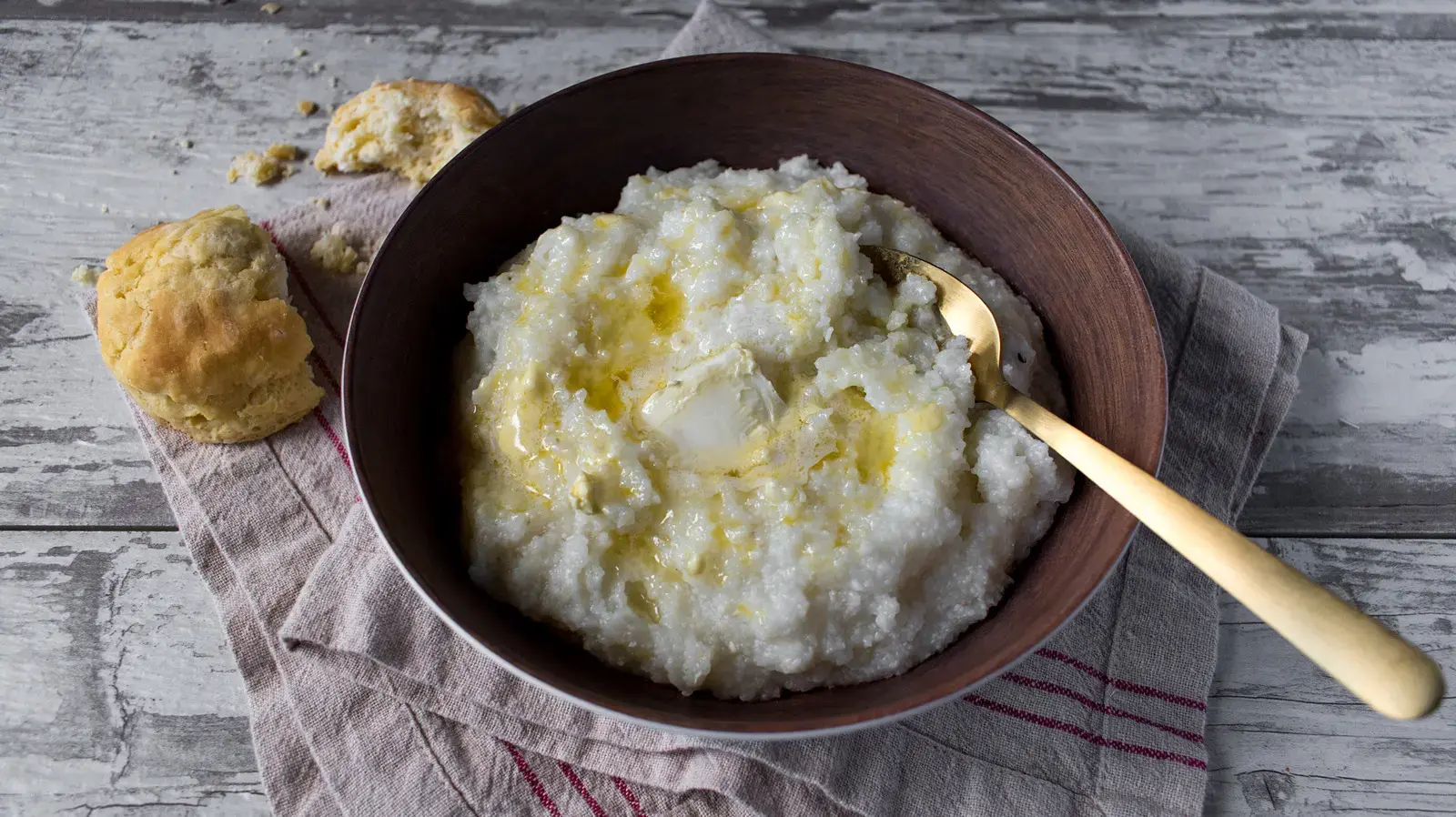 Say Goodbye to Cracker Barrel Grits: Upgrade Your Side with a Simple Order Trick