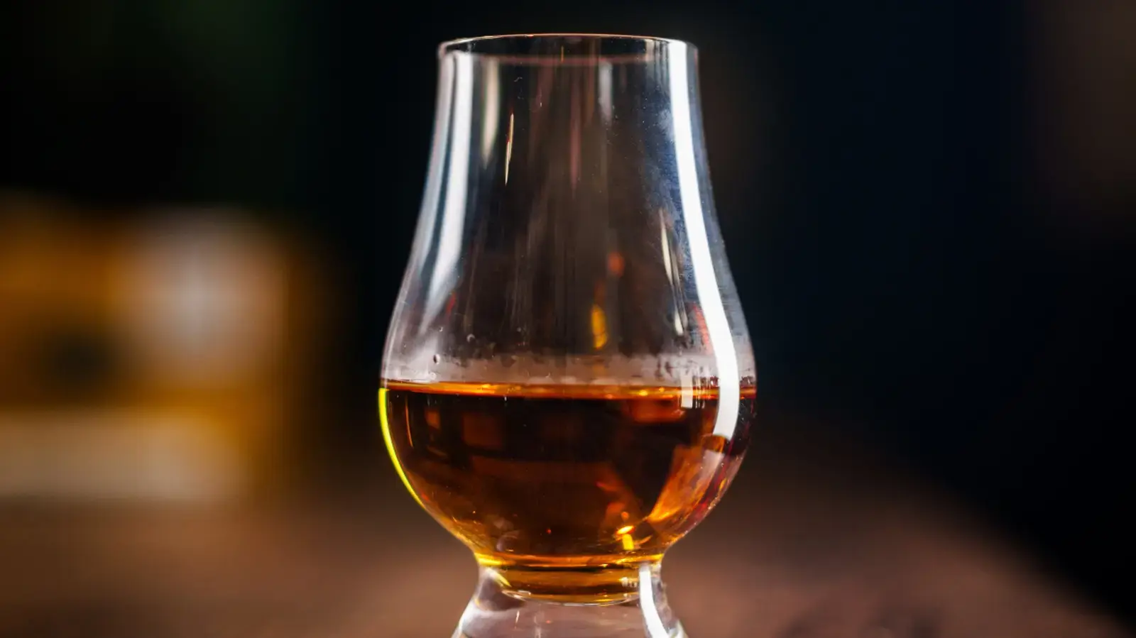 Scotch Whisky’s Unexpected Flavor Boost Comes From A Simple Kitchen Staple