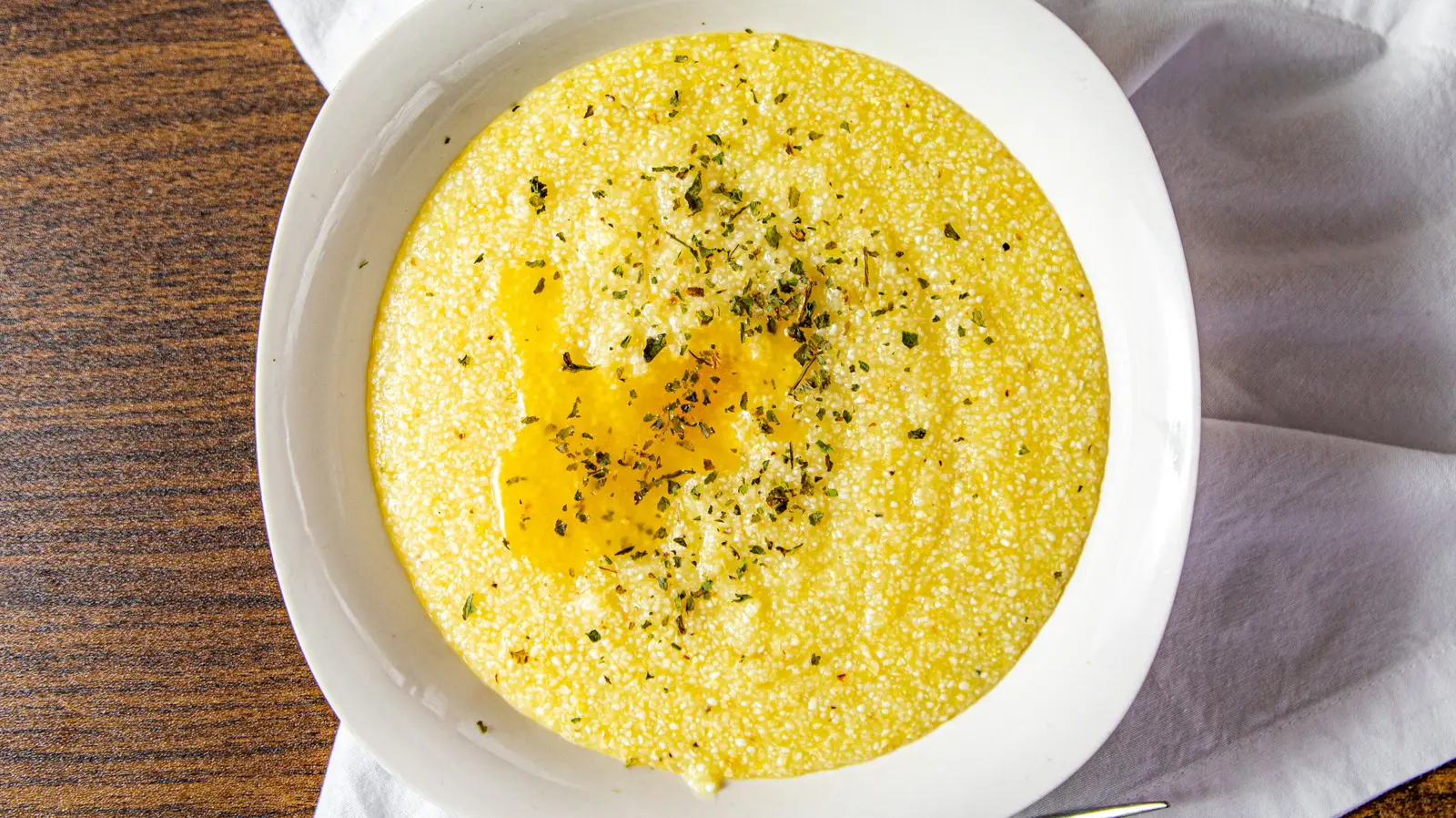 Southern Grits Turn Greek for 10x Flavor Boost